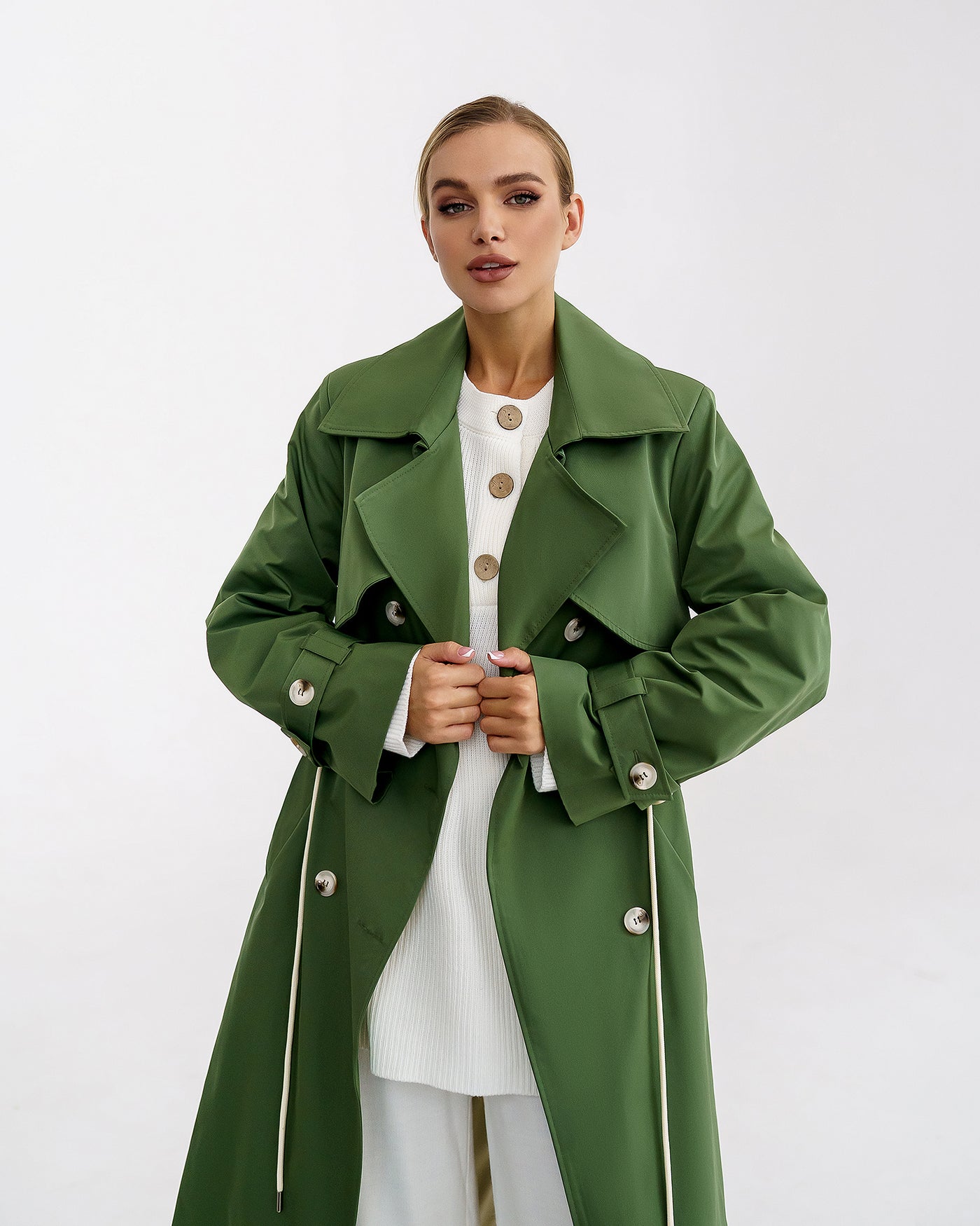 Green Lined double-breasted trench coat (article 1000)