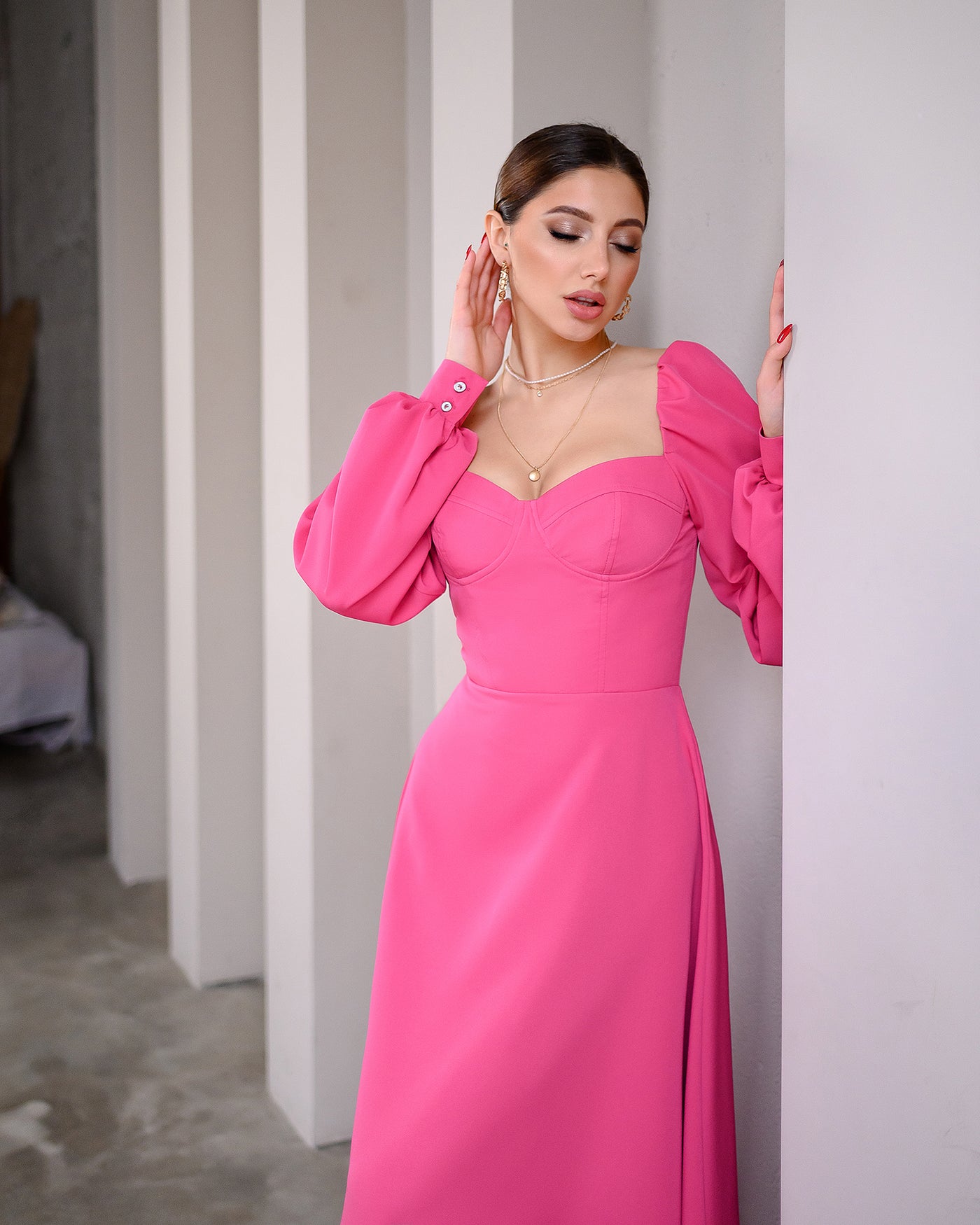 Crimson PUFF-SLEEVE MIDI DRESS (ARTICLE 401)