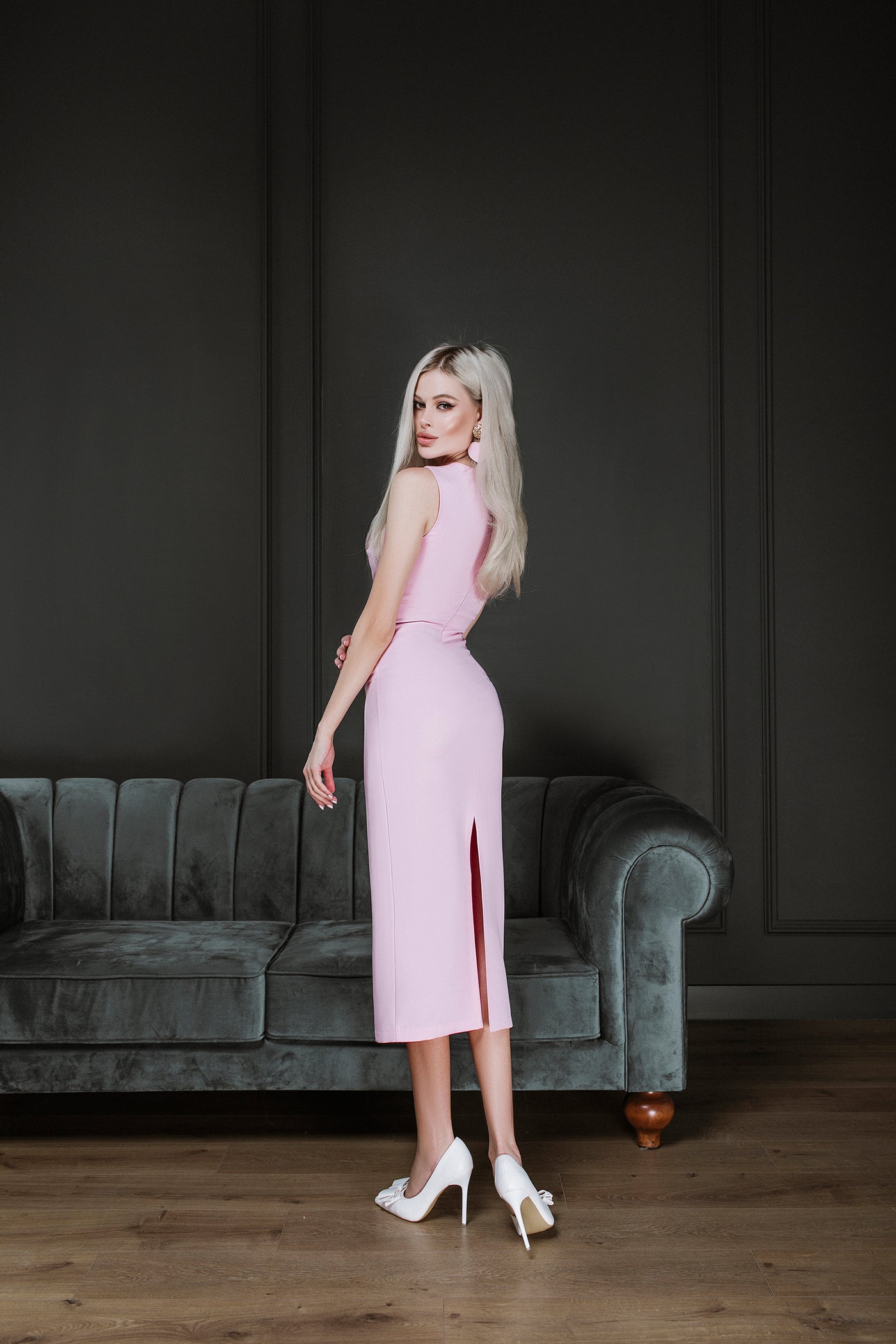 Pink Sleeveless Midi Dress (article C330)