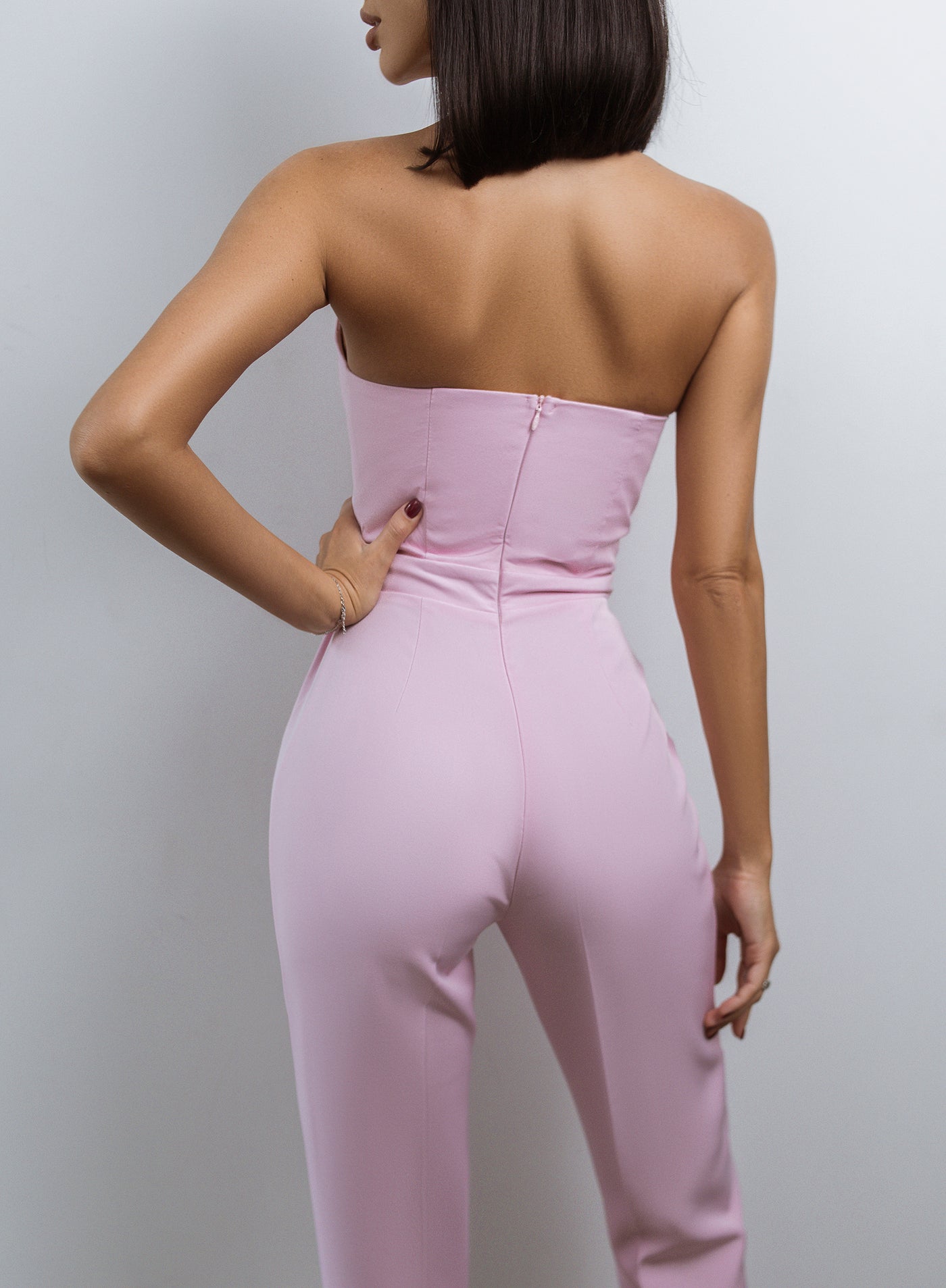 Pink V-neck Sleeveless Jumpsuit (article C337)