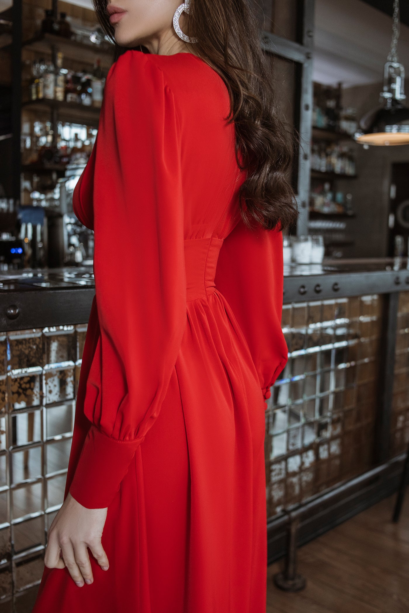 Red V-NECK BUTTONED PUFF-SLEEVE MIDI DRESS (ARTICLE C392)