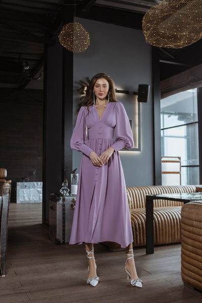 Fraise V-NECK BUTTONED PUFF-SLEEVE MIDI DRESS (ARTICLE C392)