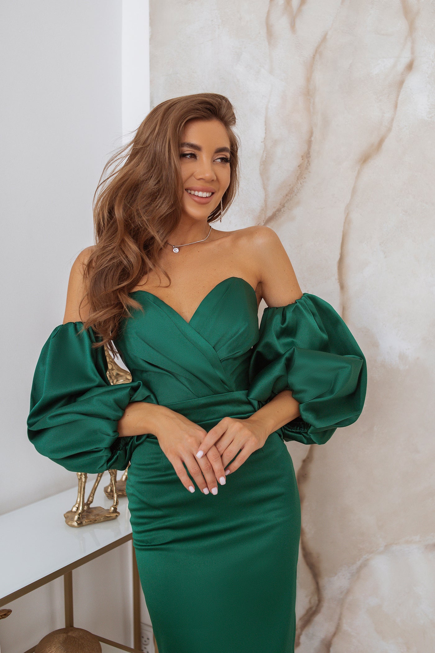 Emerald PUFFED SLEEVE MIDI DRESS (ARTICLE C292)