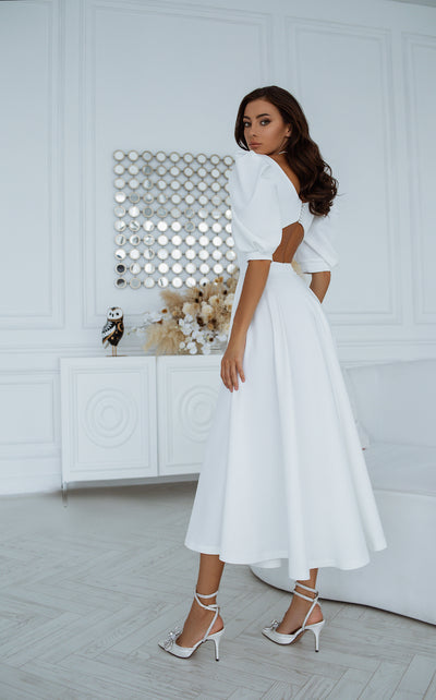 White BACKLESS PUFF-SLEEVE MIDI DRESS (ARTICLE C383)