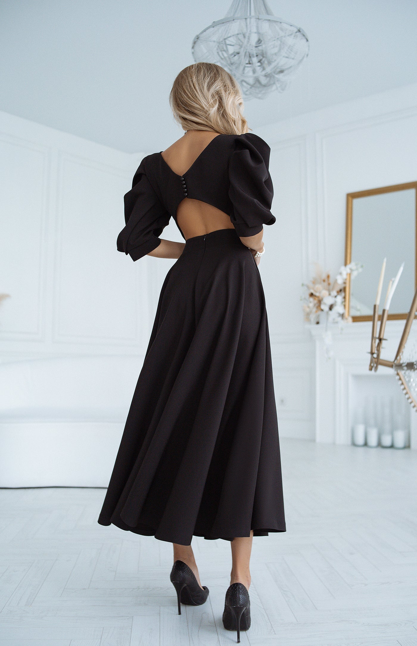 Black Backless Puff-Sleeve Midi Dress (article C383)