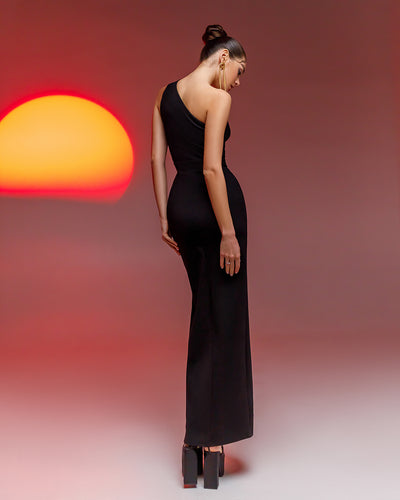 Black One-Shoulder Cut-Out Maxi Dress (article 366)