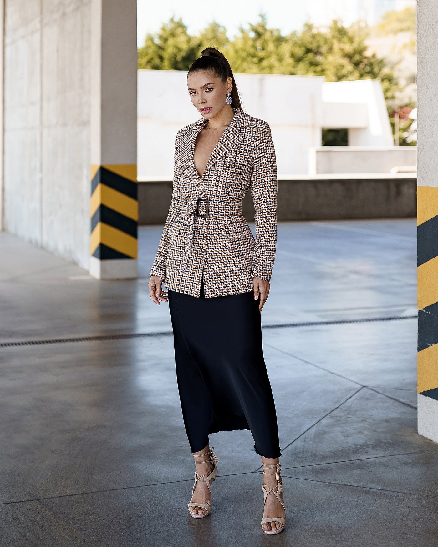 Ginger HOUNDSTOOTH BELTED SLIM-FIT BLAZER (ARTICLE 029)