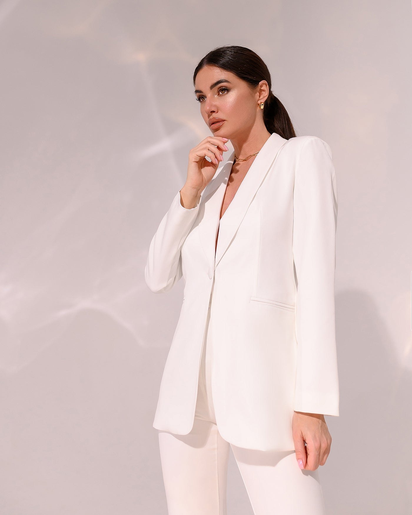 White Shawl Lapel Suit 2-Piece (article 314)