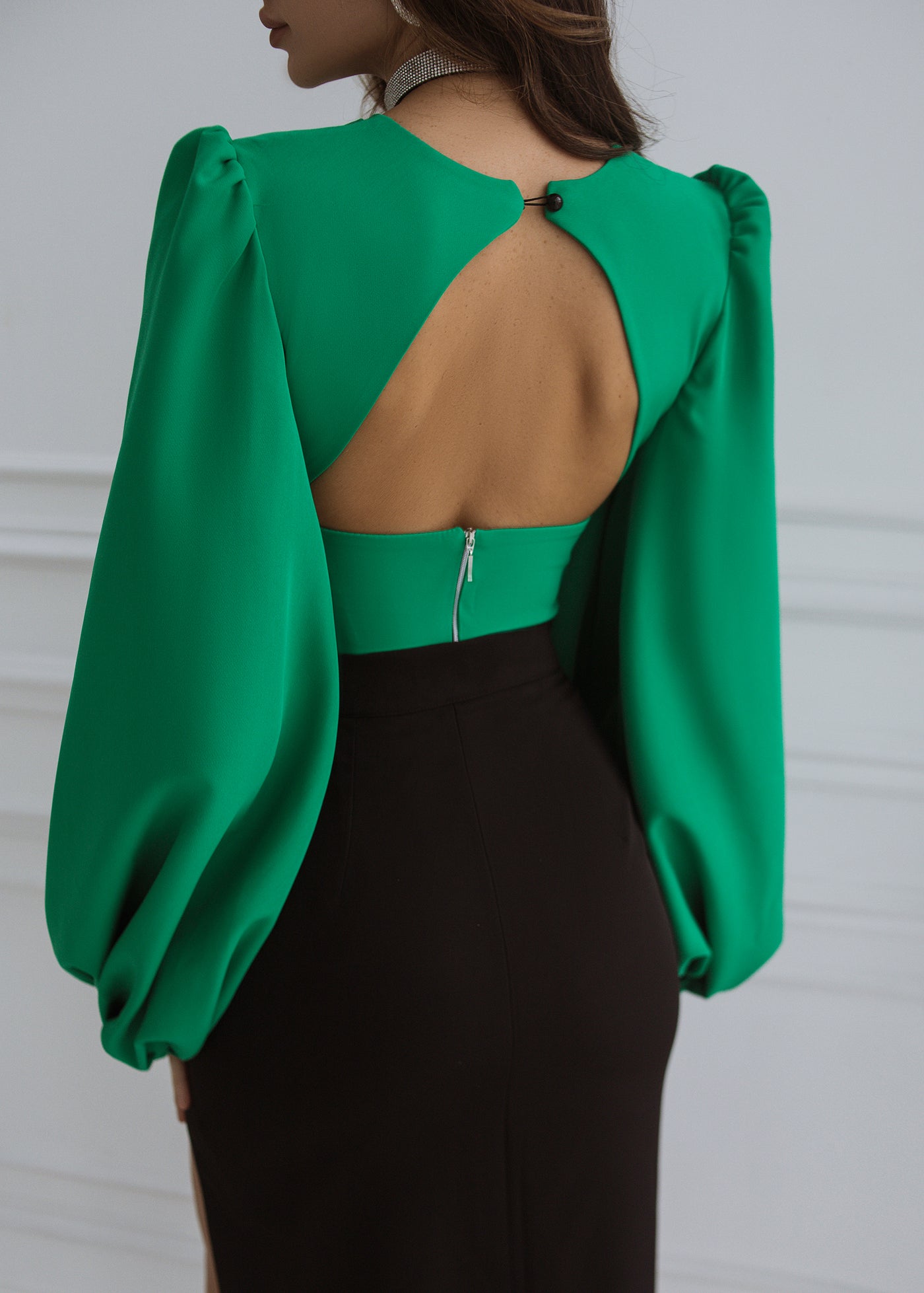 Green PUFF SLEEVE V-NECK BLOUSE (ARTICLE C342)