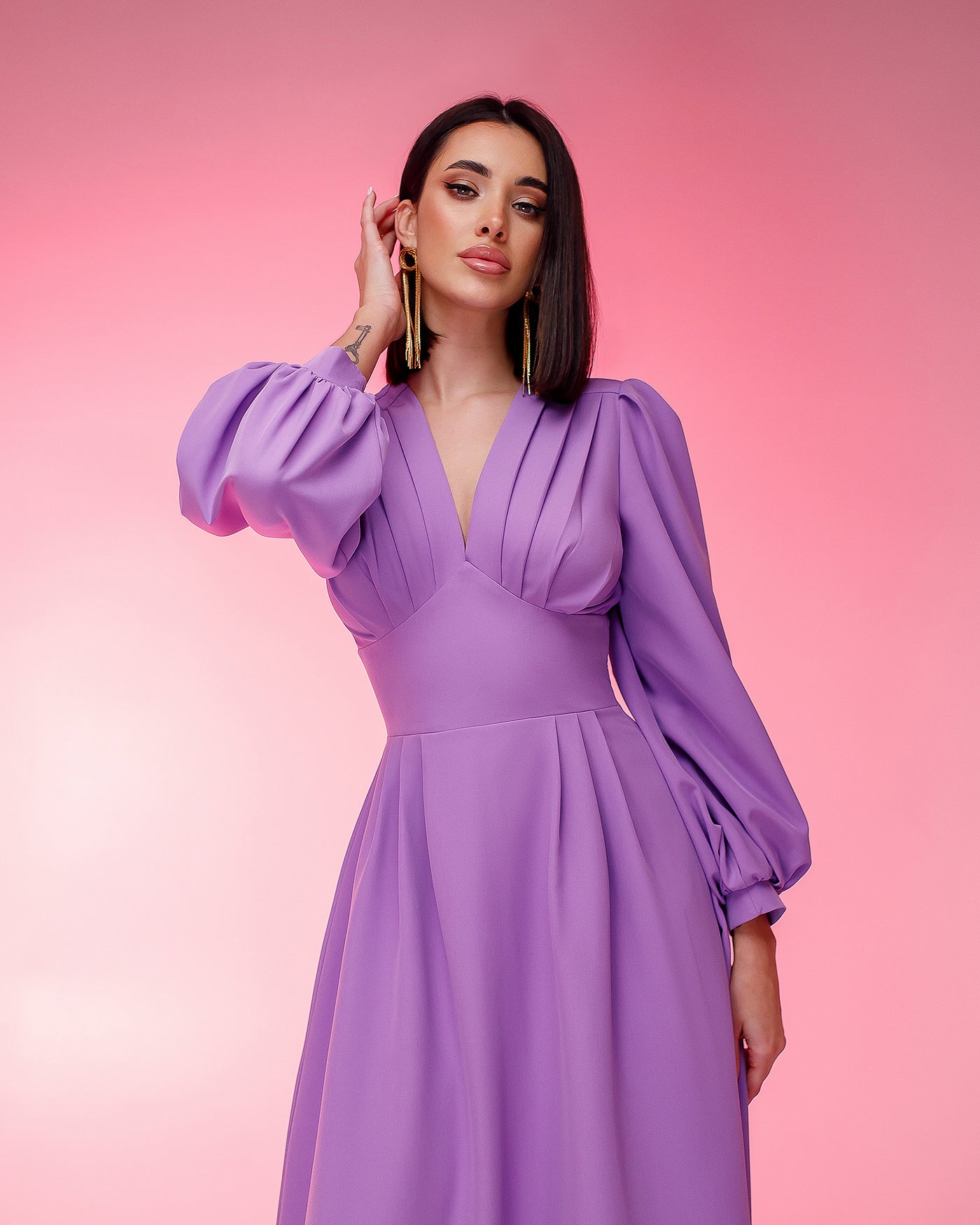 Purple V-NECK PUFF-SLEEVE MIDI DRESS (ARTICLE 352)