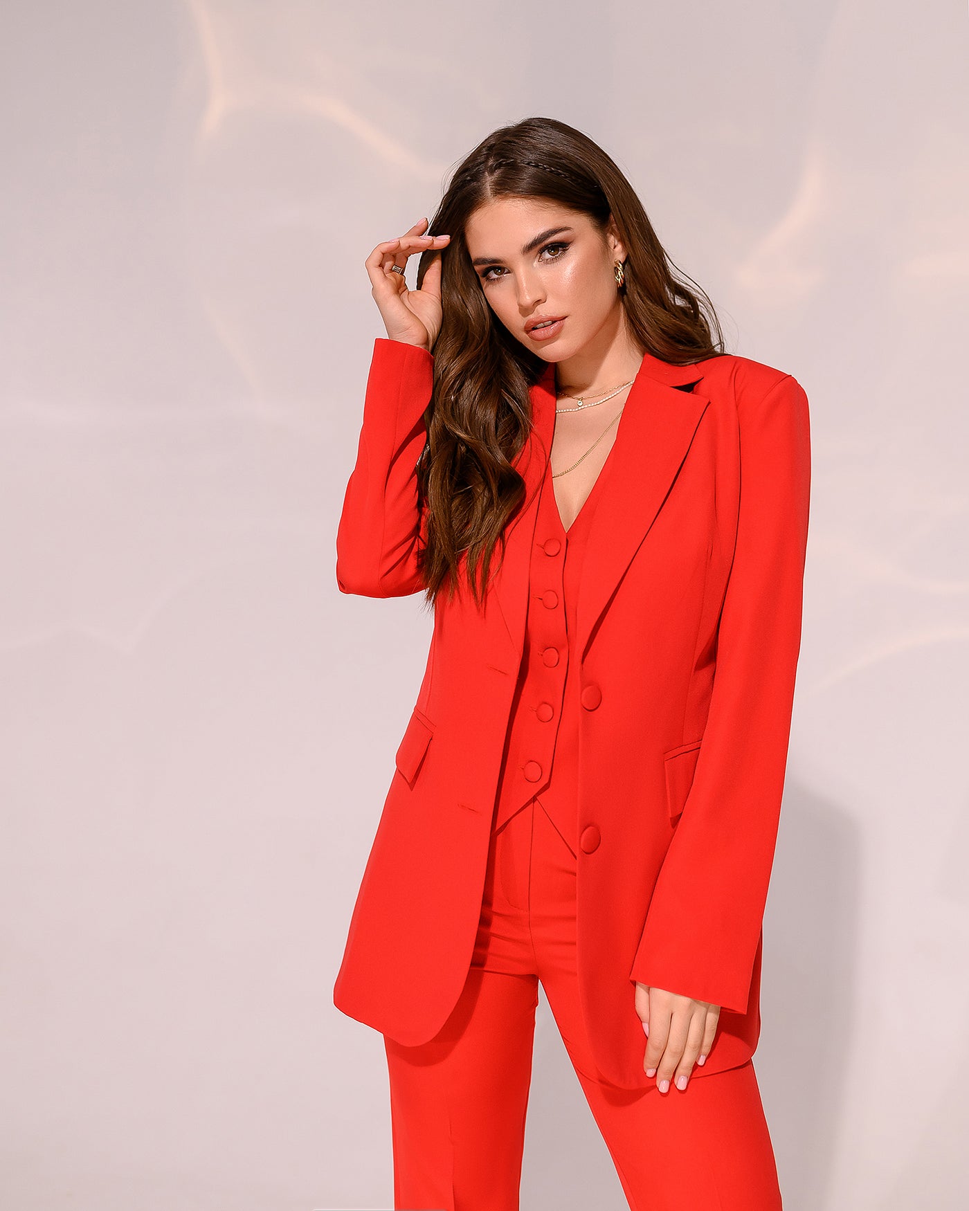 Red Regular-Fit 3-Piece Suit (article 402)