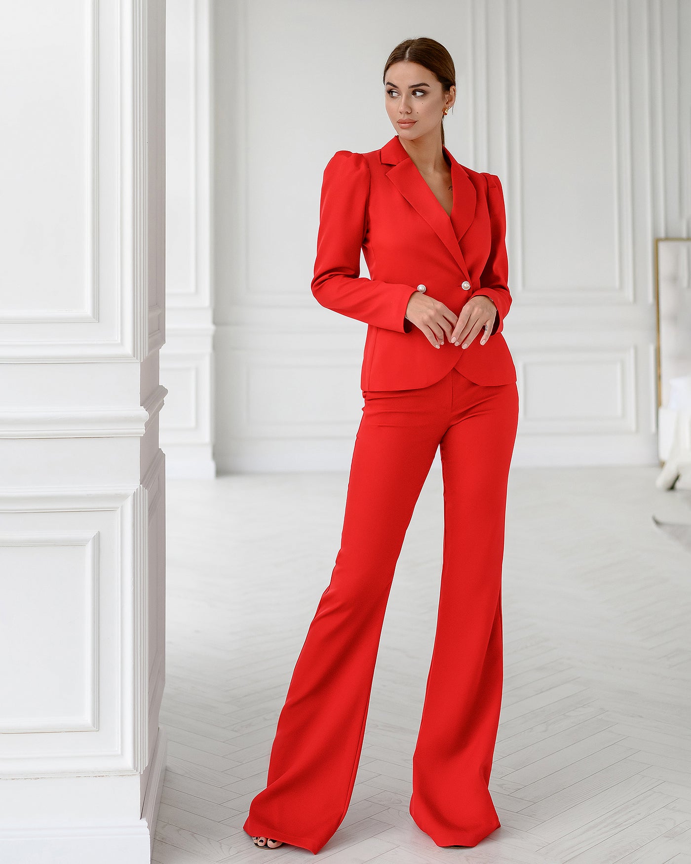 Red Double Breasted Suit 2-Piece (article 282)