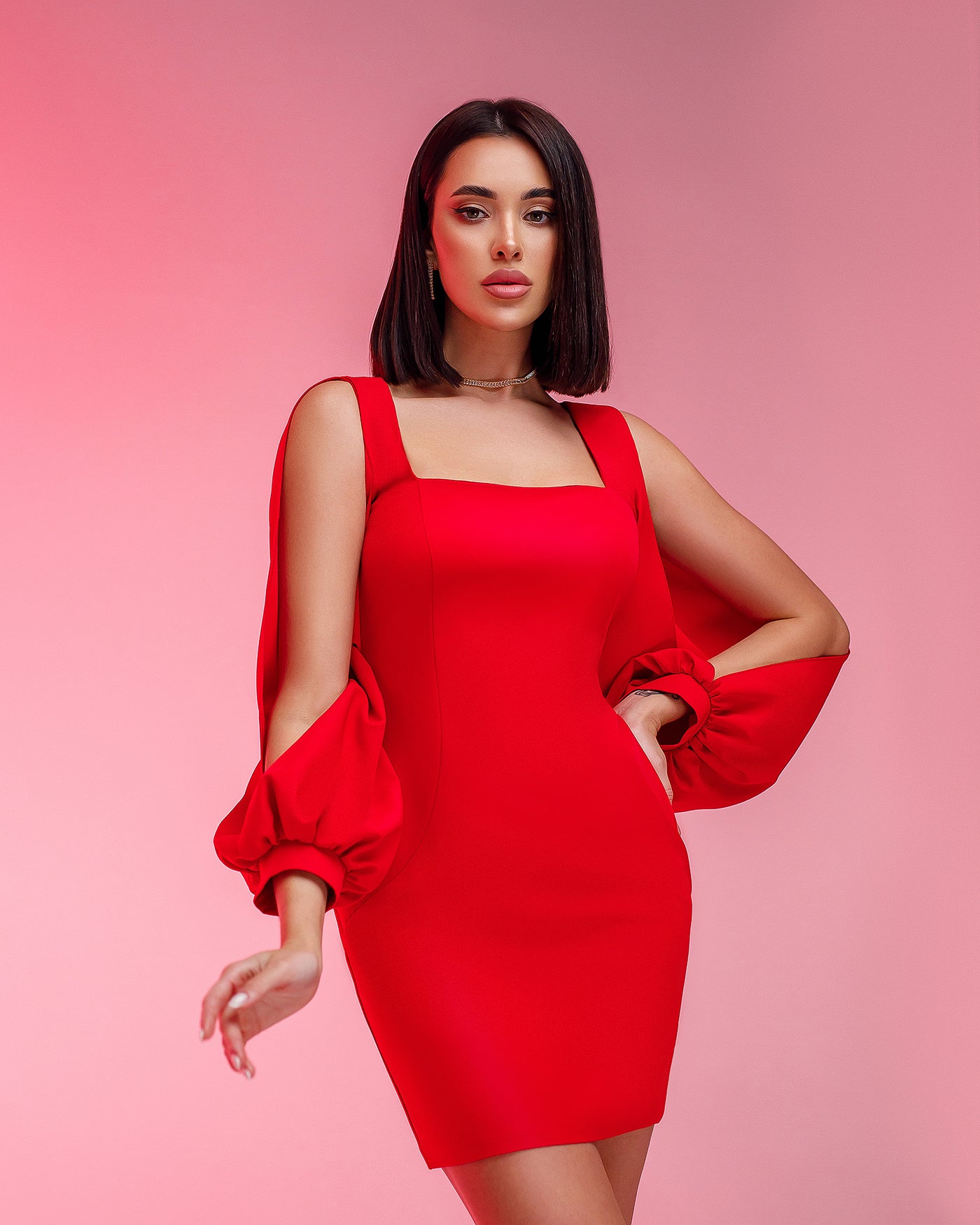 Red SQUARE NECK СUT-OUT SLEEVE MINI DRESS (ARTICLE 357)