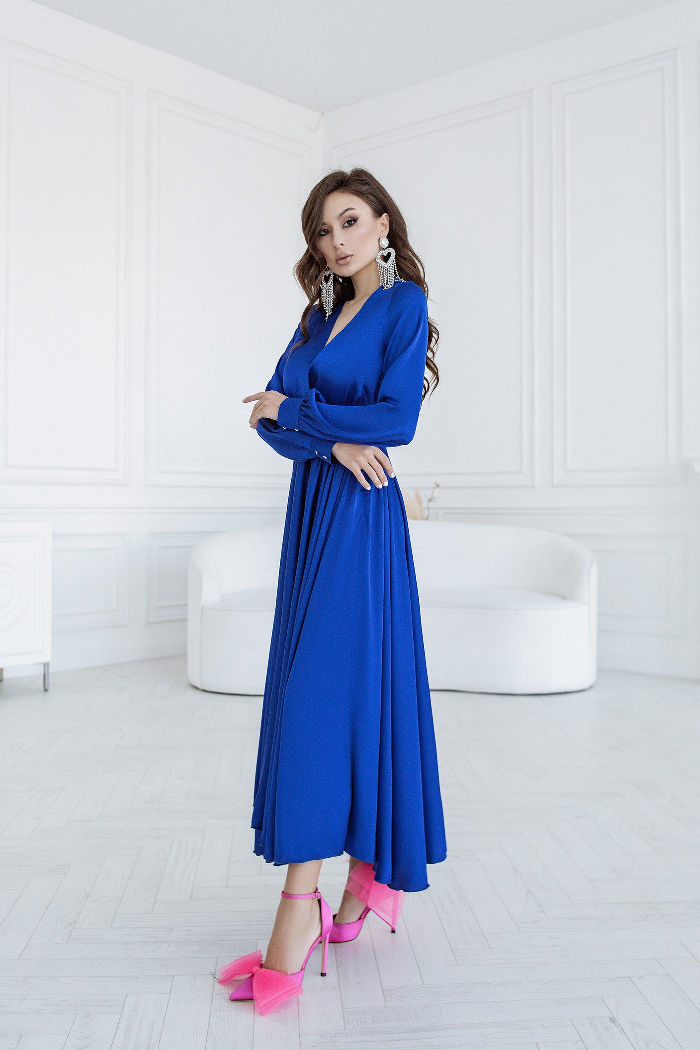 Blue midi long sleeve dress (article C393)