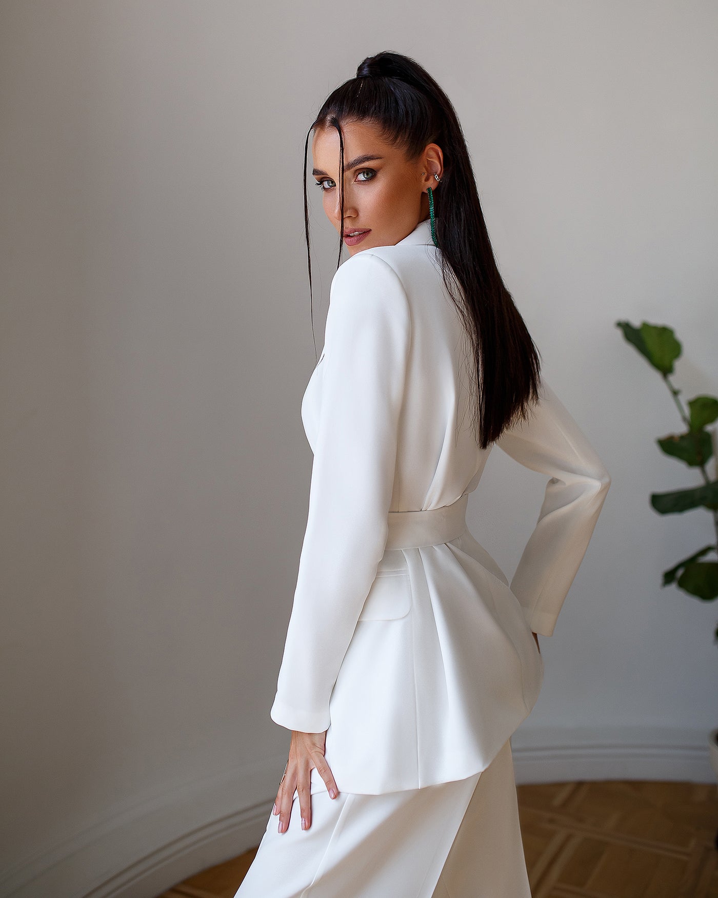 White Belted Wide-Leg Suit 2-Piece (article 030)