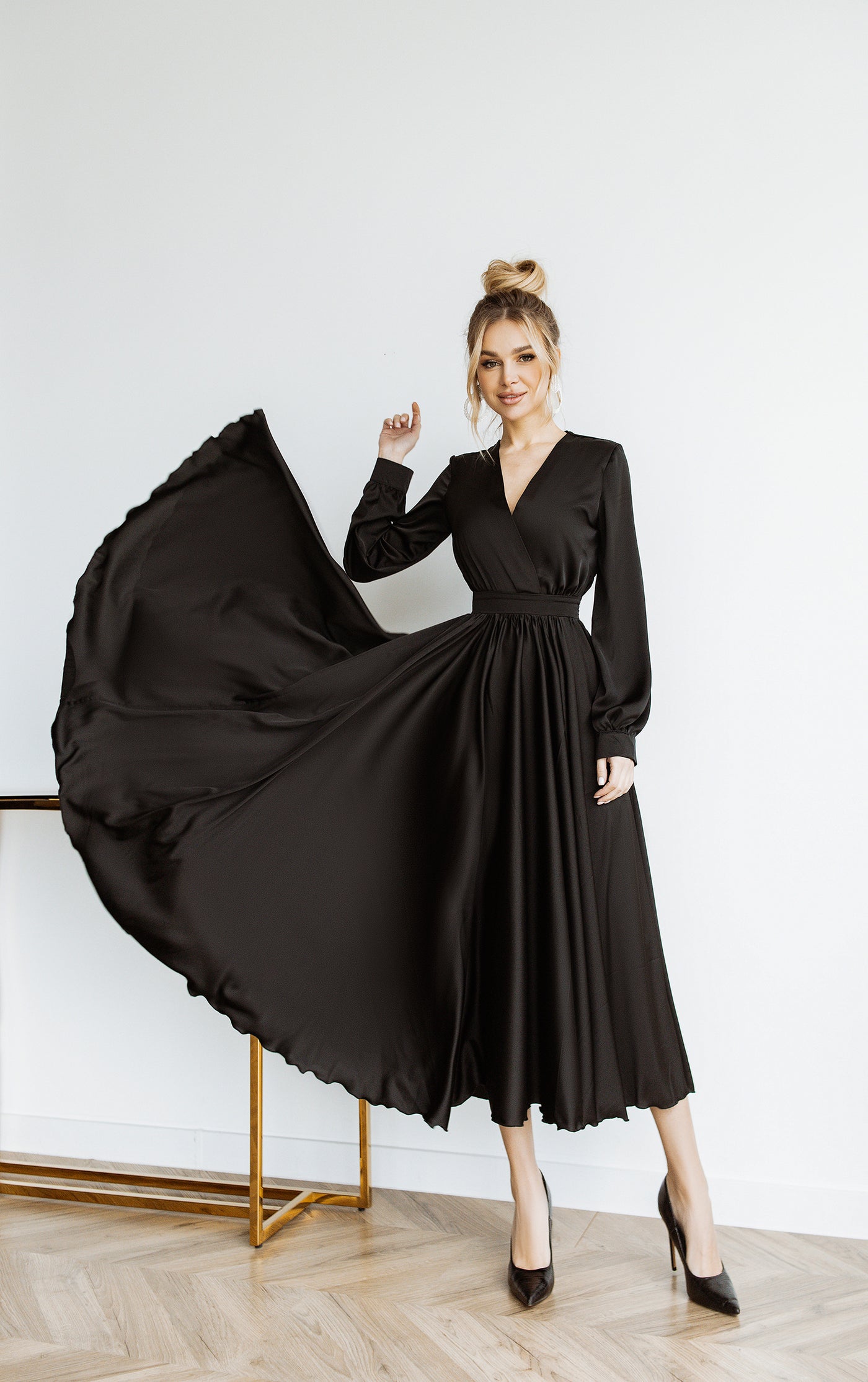 Black MIDI LONG SLEEVE DRESS (ARTICLE C393)