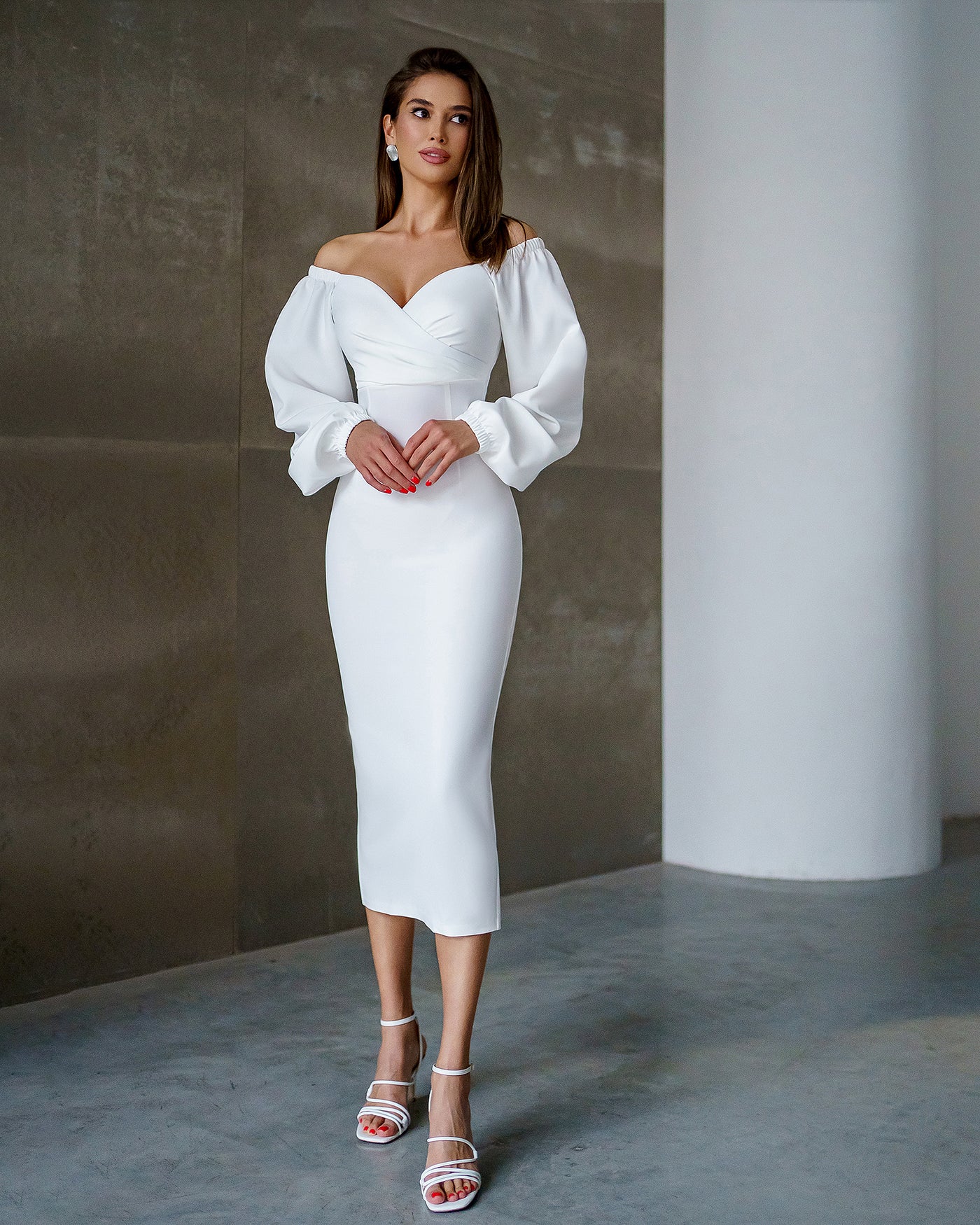 White Puff-Sleeve Midi Dress (article 256)