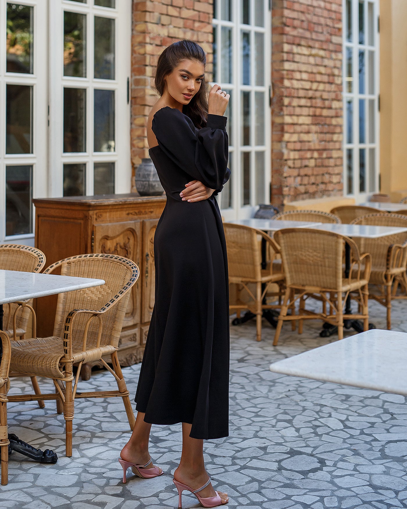 Black PUFF-SLEEVE MIDI DRESS (ARTICLE 401)