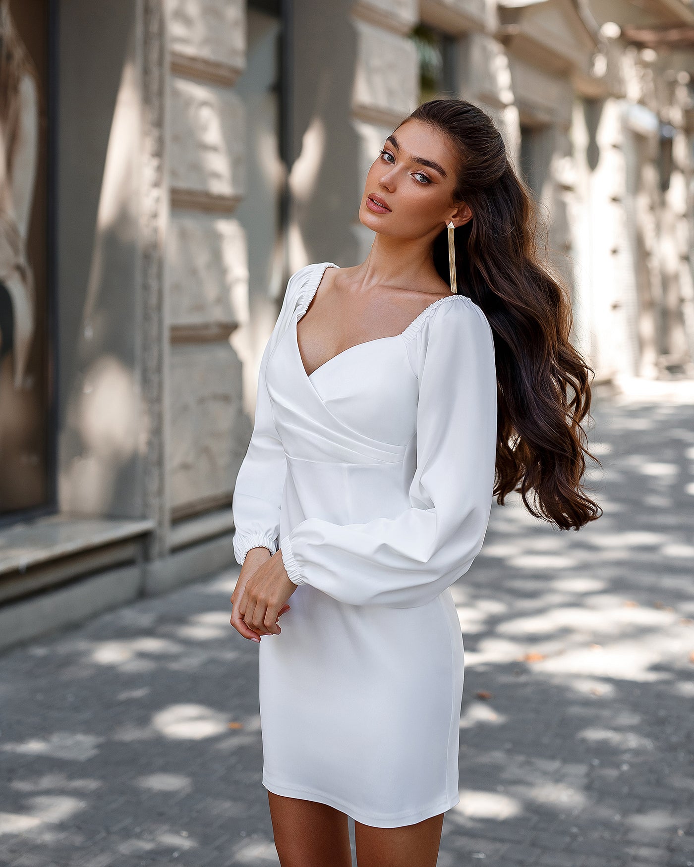 White Satin Puff-Sleeve Mini Dress (article 257/1)