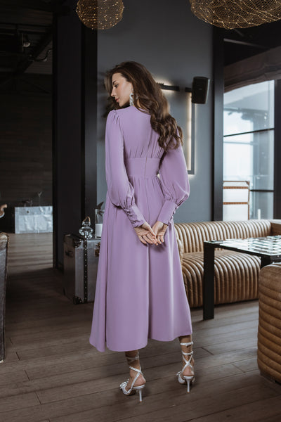 Fraise V-NECK BUTTONED PUFF-SLEEVE MIDI DRESS (ARTICLE C392)