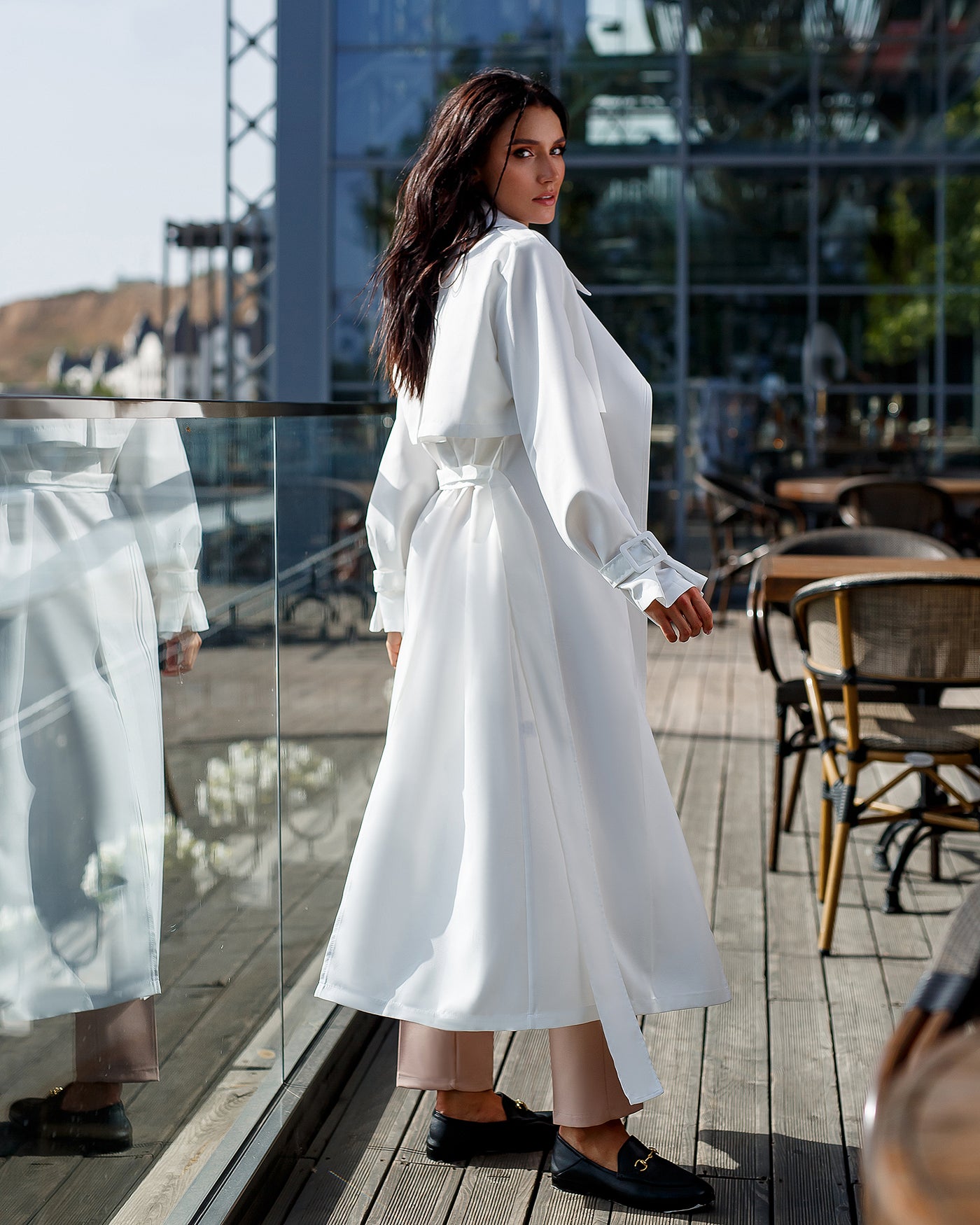 White BELTED TRENCH COAT (ARTICLE 202)